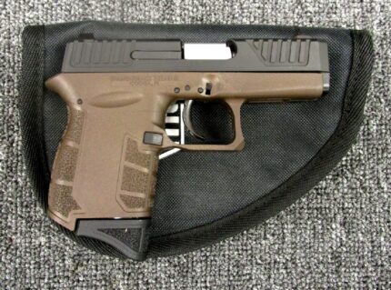 Diamondback DB9 9mm Luger 3in Black/FDE Cerakote Pistol - 6+ Diamondback DB9 9mm Luger 3in Black/FDE Cerakote Pistol - 6+