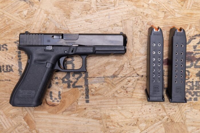 Glock 17 Gen5 9mm 17rd 4.49″ Pistol PA1750203 - 9mm Glock 17 Gen5 9mm 17rd 4.49″ Pistol PA1750203 - 9mm